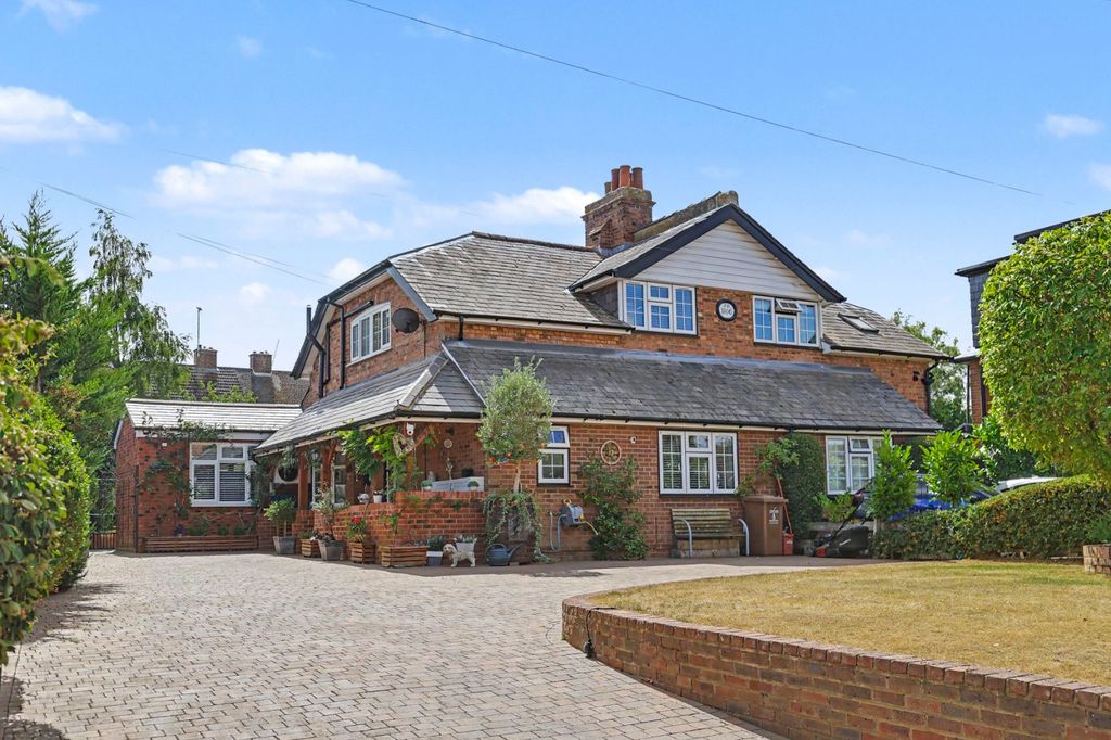 Property photo 1 of 57 Picture No. 43