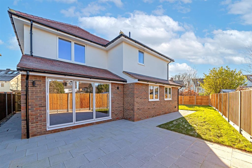 Property photo 2 of 26 1Afirwood-58.Jpg