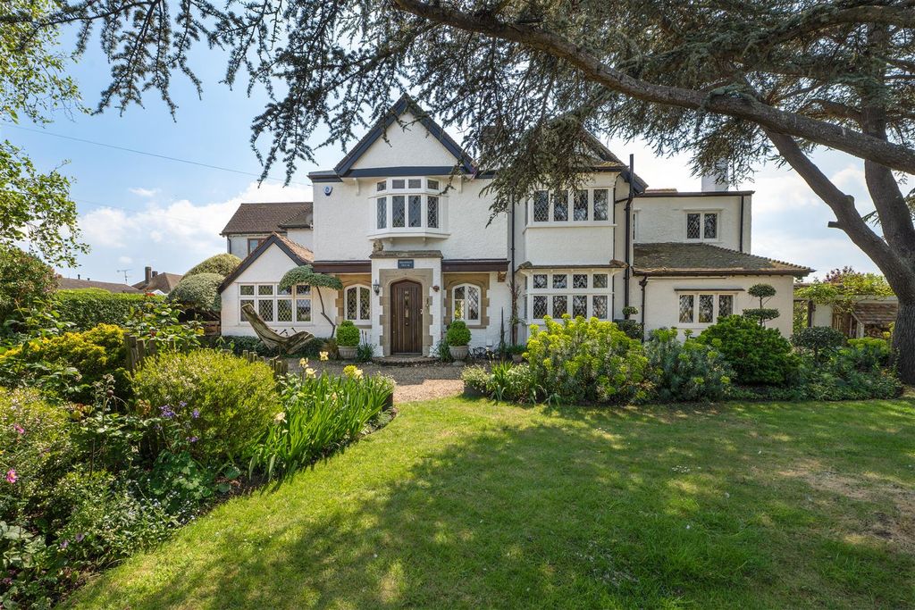 Property photo 1 of 30 Joy Lane, Whitstable