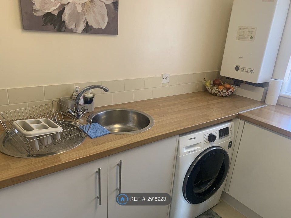 Property photo 3 of 8