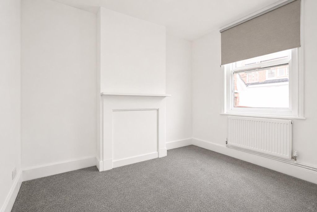 Property photo 2 of 16 Reception Room