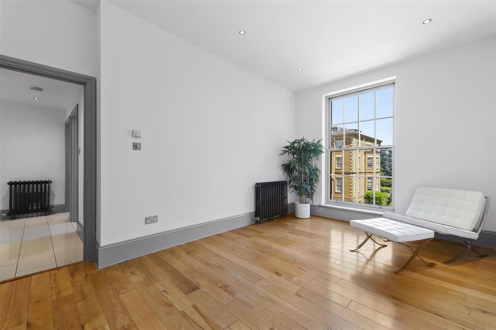 Property photo 2 of 11 2.Jpg