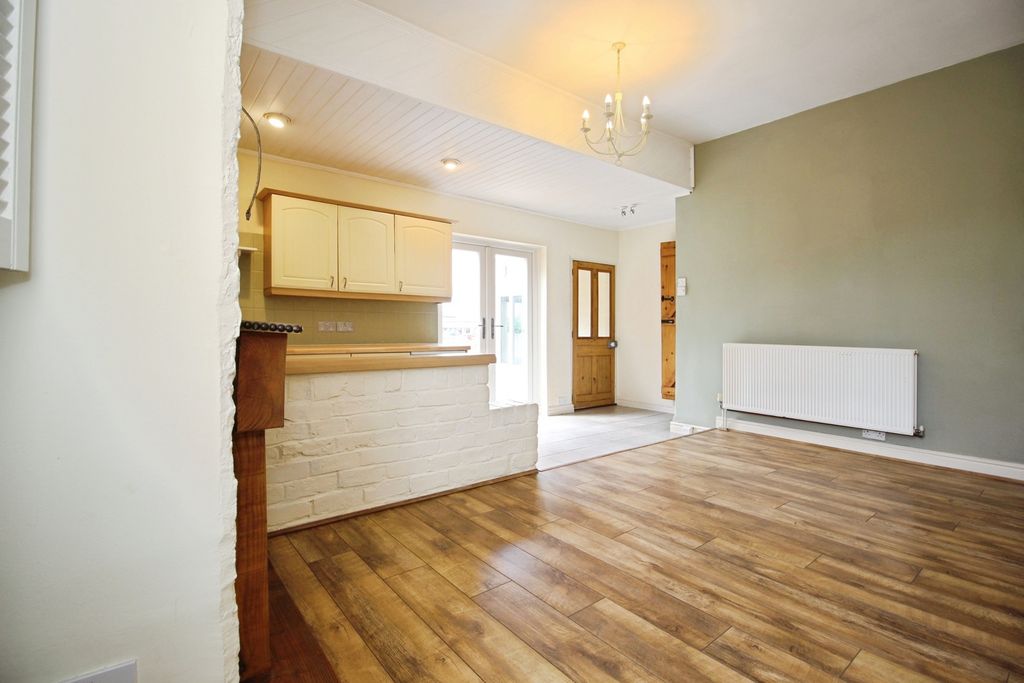 Property photo 2 of 13 Pbox-Img.Jpg