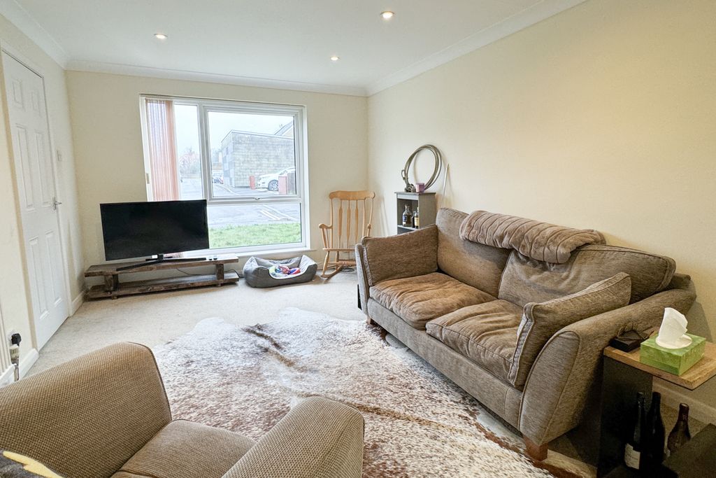 Property photo 2 of 13 2.Jpg