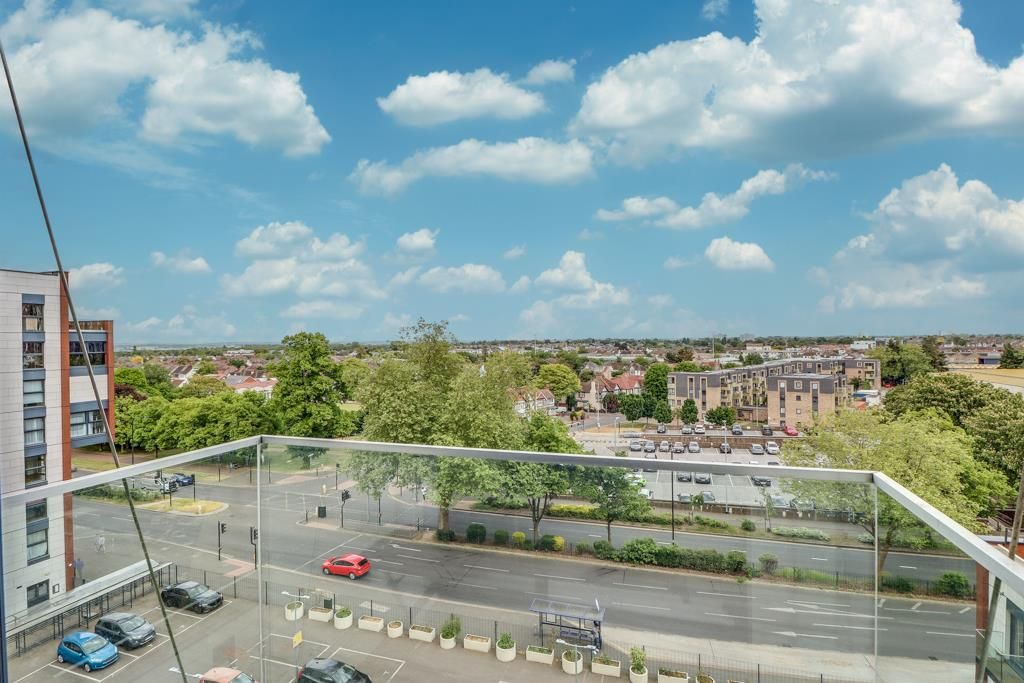 Property photo 1 of 12 Balcony