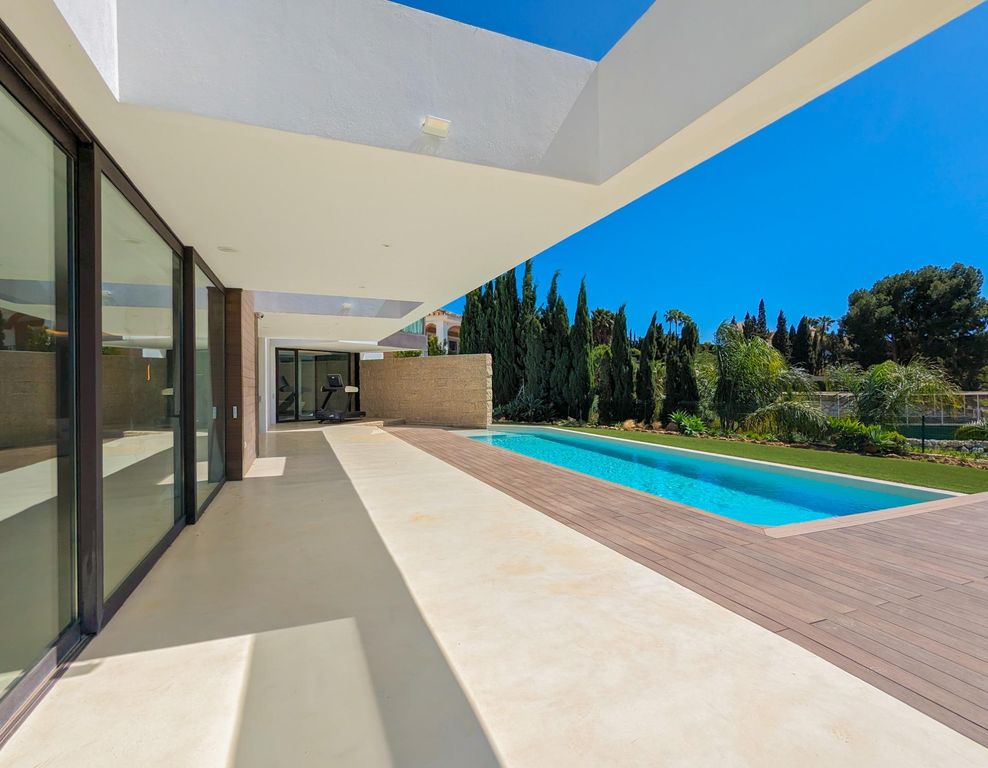 Property photo 3 of 50