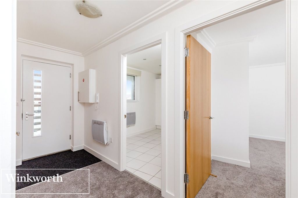 Property photo 2 of 15 Picture No. 37