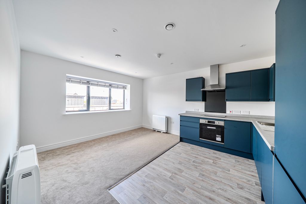 Property photo 1 of 13 1448382-11-69E645Bd57B9A