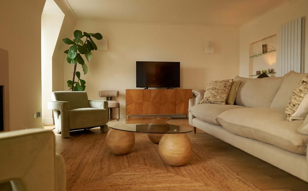 Property photo 3 of 14 Picture No. 03