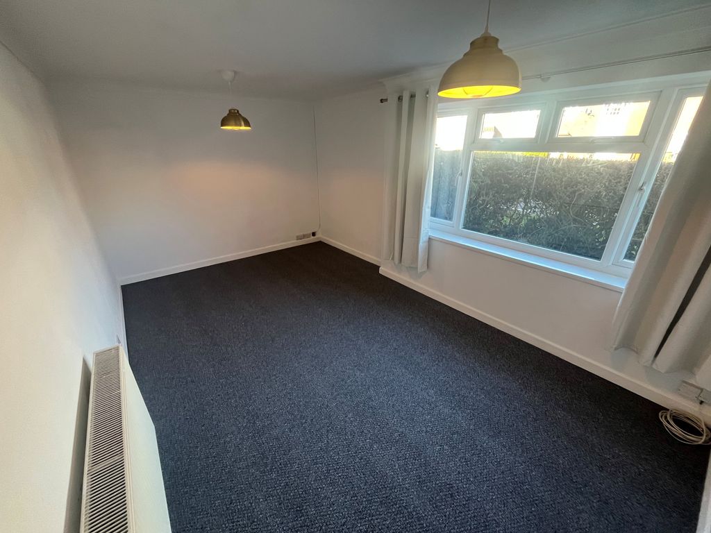 Property photo 2 of 10 Image