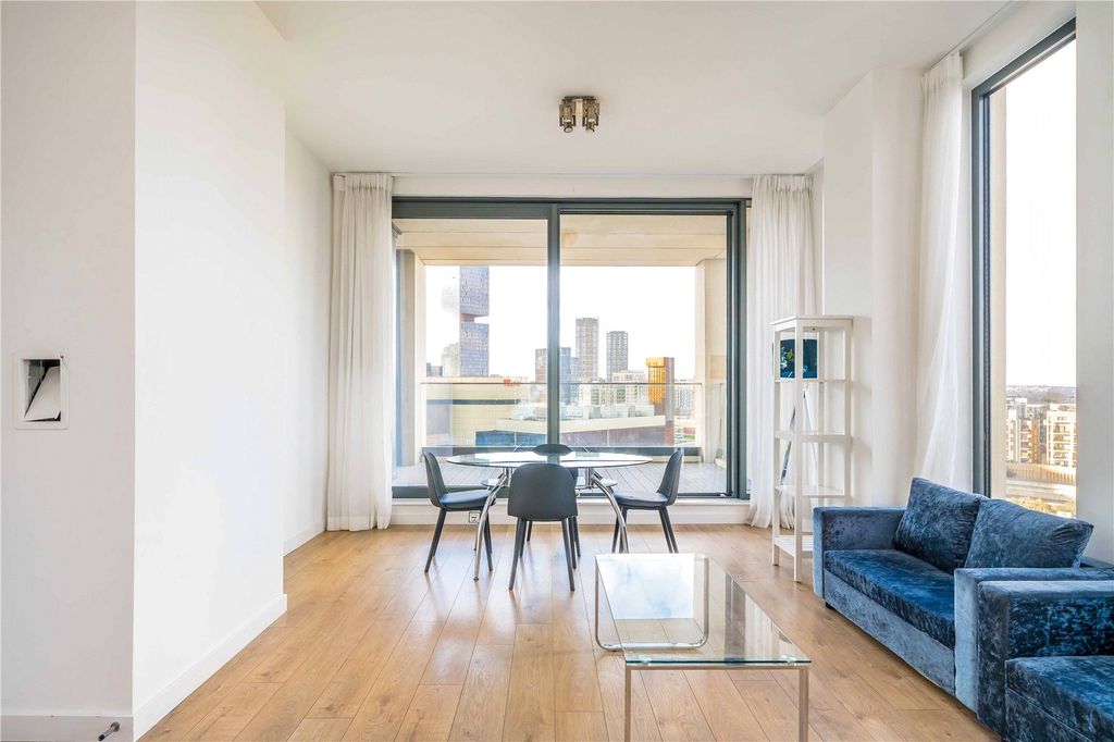 Property photo 2 of 14 Picture No. 19