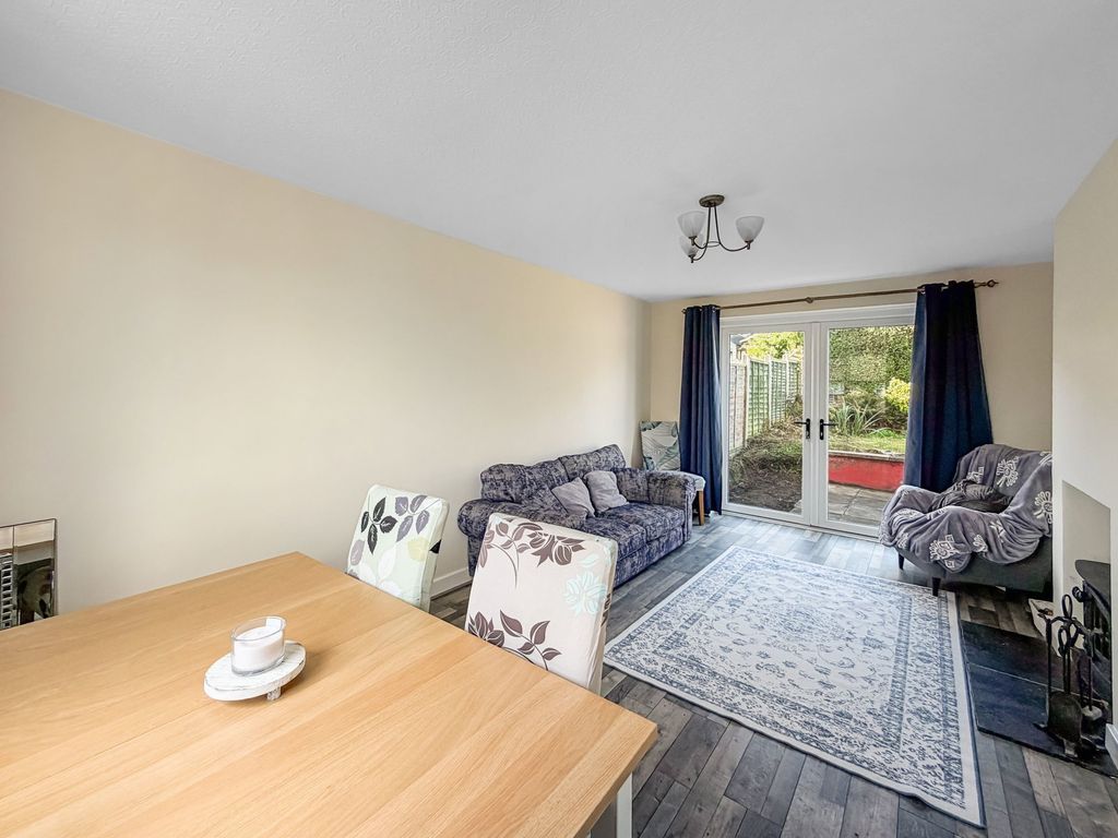 Property photo 3 of 13