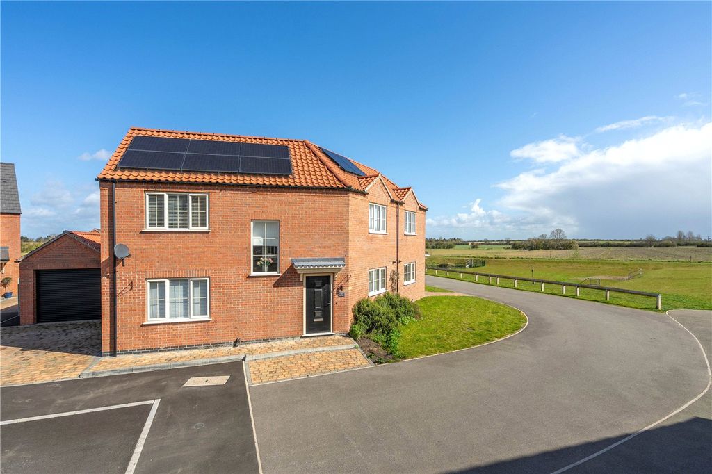 Property photo 2 of 19 Picture No. 02