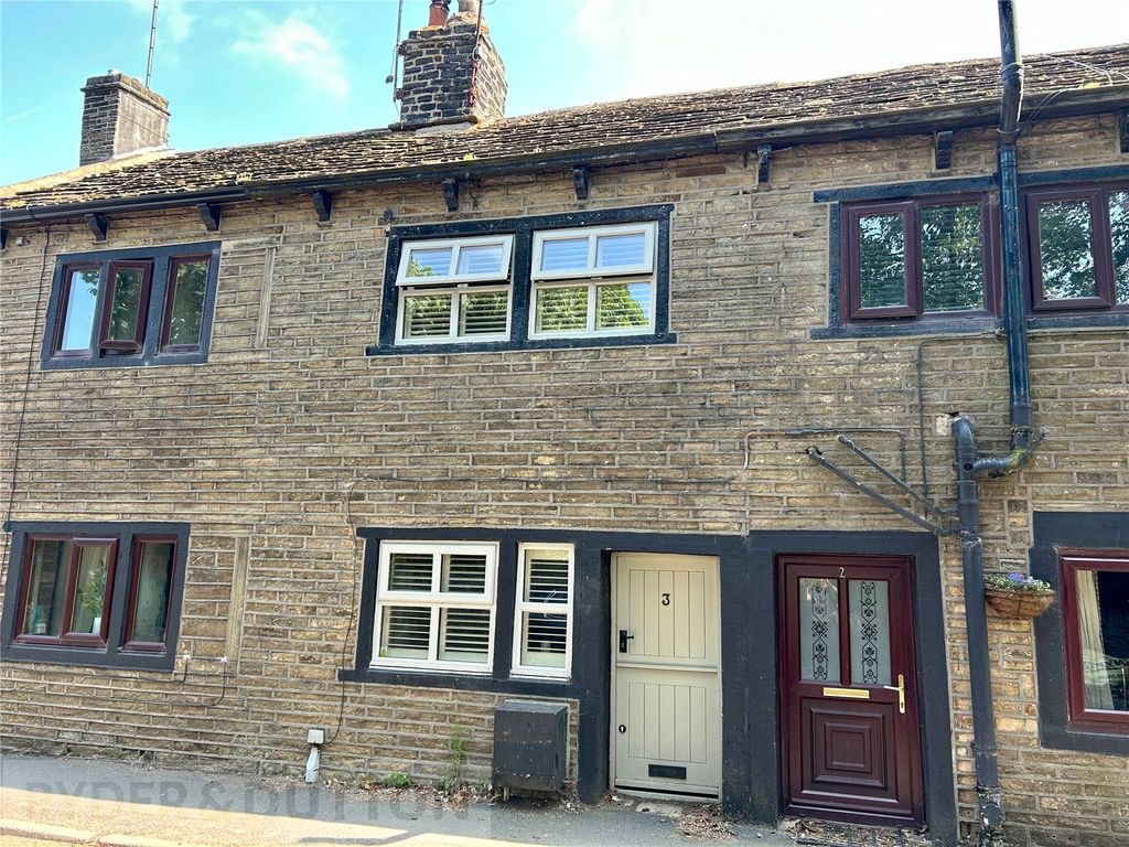 Property photo 1 of 12 External