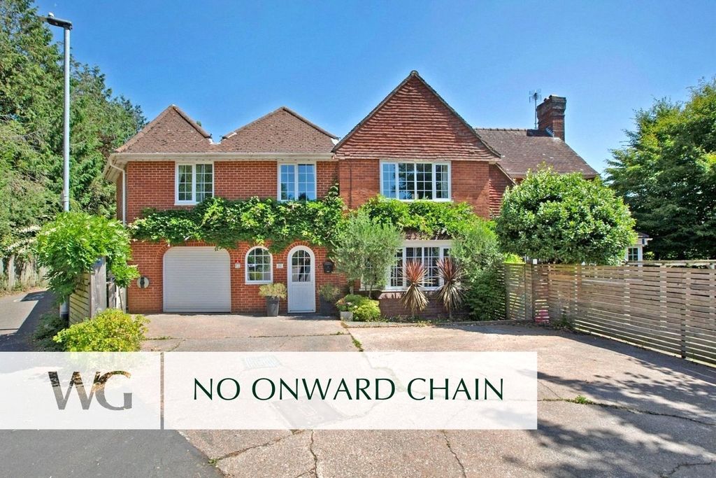 Property photo 1 of 16 Front External