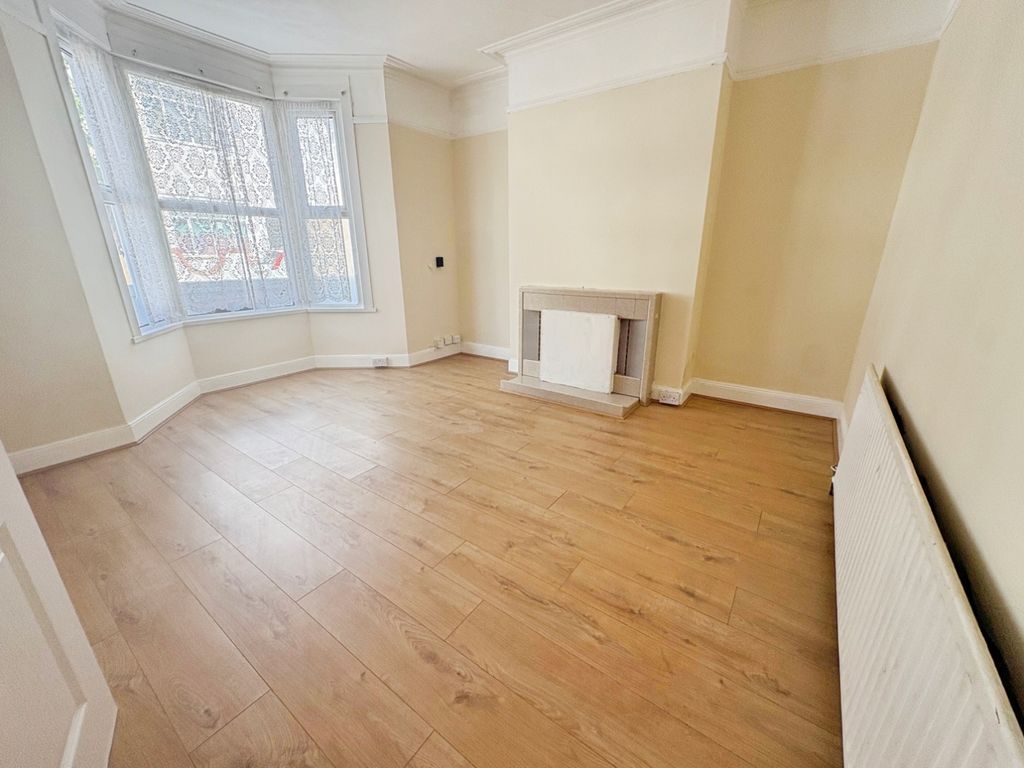 Property photo 3 of 13 Living Room