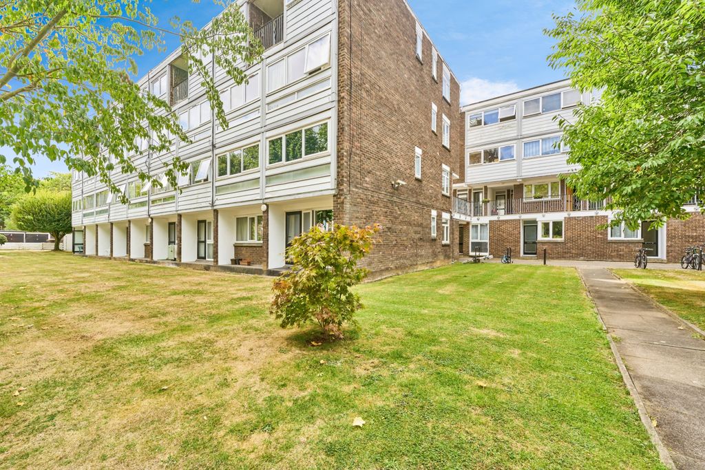 Property photo 1 of 20 1859921-23