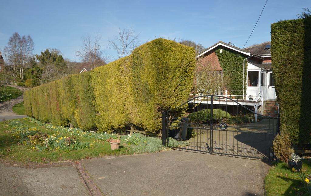 Property photo 2 of 47