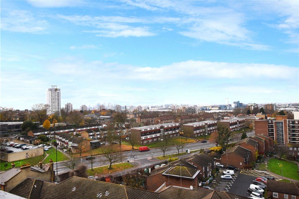 Property photo 3 of 9 View