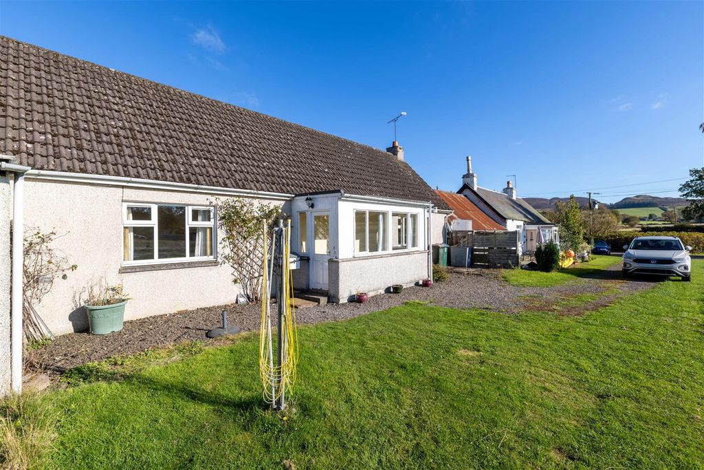 Property photo 1 of 18 9 Saucher Village Kinrossie-36.Jpg