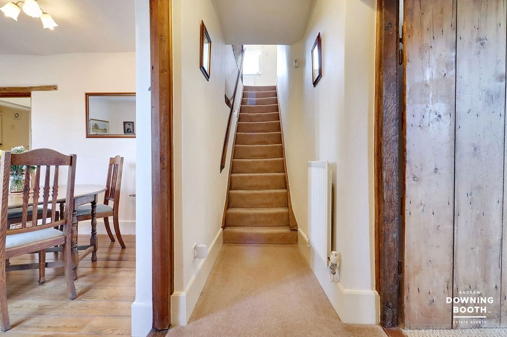 Property photo 3 of 29