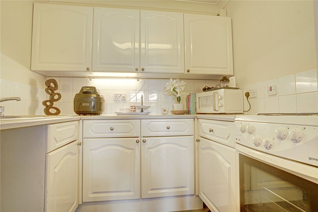 Property photo 2 of 9 Picture No. 02