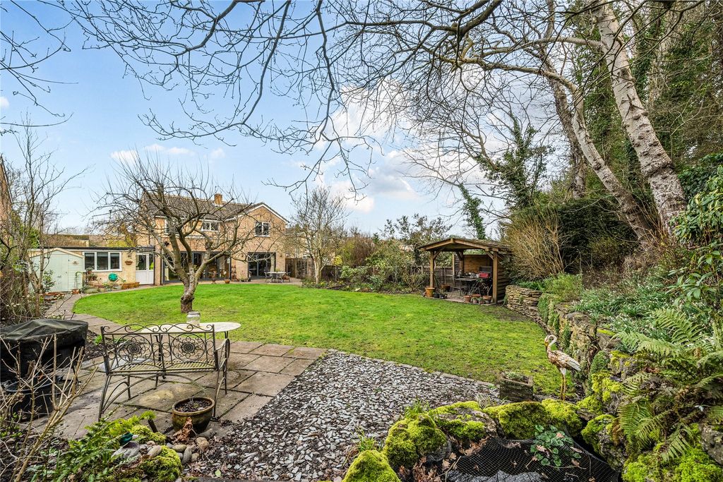 Property photo 3 of 25 Picture No. 35