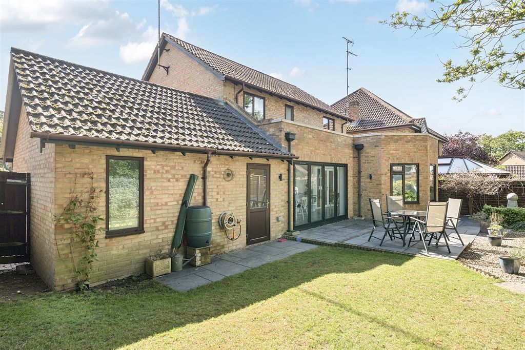 Property photo 2 of 24 1353692-3-68c417c2d0Ef9-Arw.Jpg