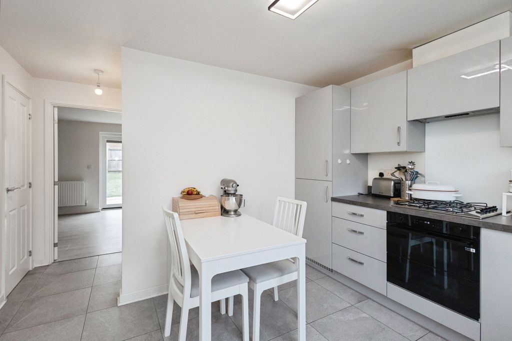 Property photo 2 of 22 Pbox-Img.Jpg