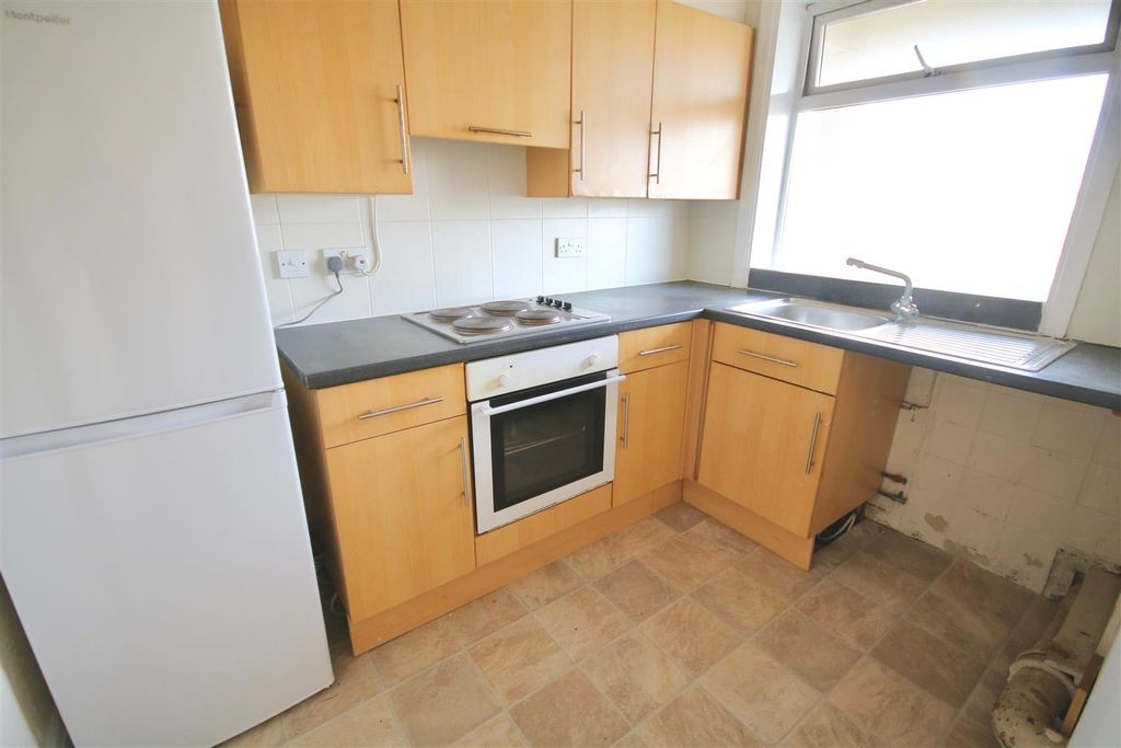 Property photo 3 of 11 Img_0165.Jpg