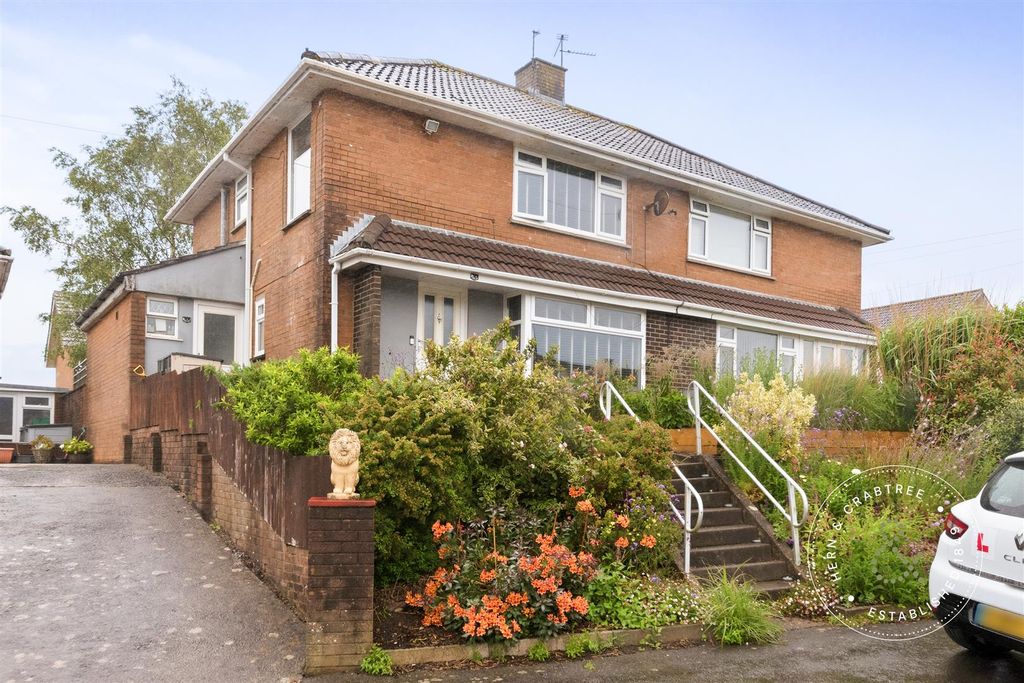 Property photo 1 of 29 Lime-Grove-29.Jpg
