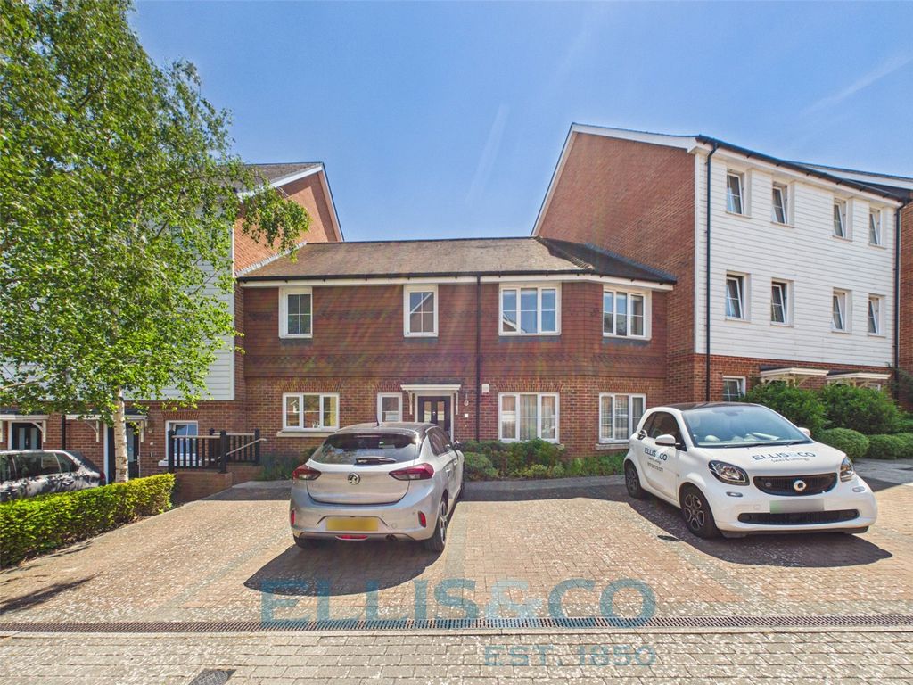 Property photo 1 of 15 Picture No. 25