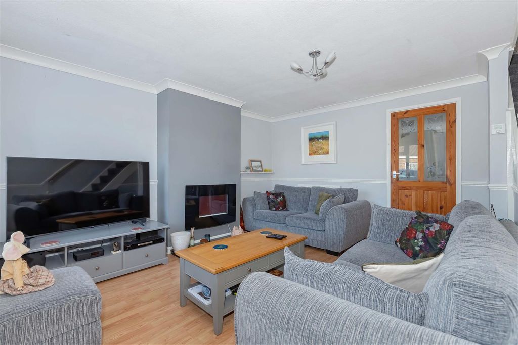 Property photo 2 of 14 The Greenway_8.Jpg