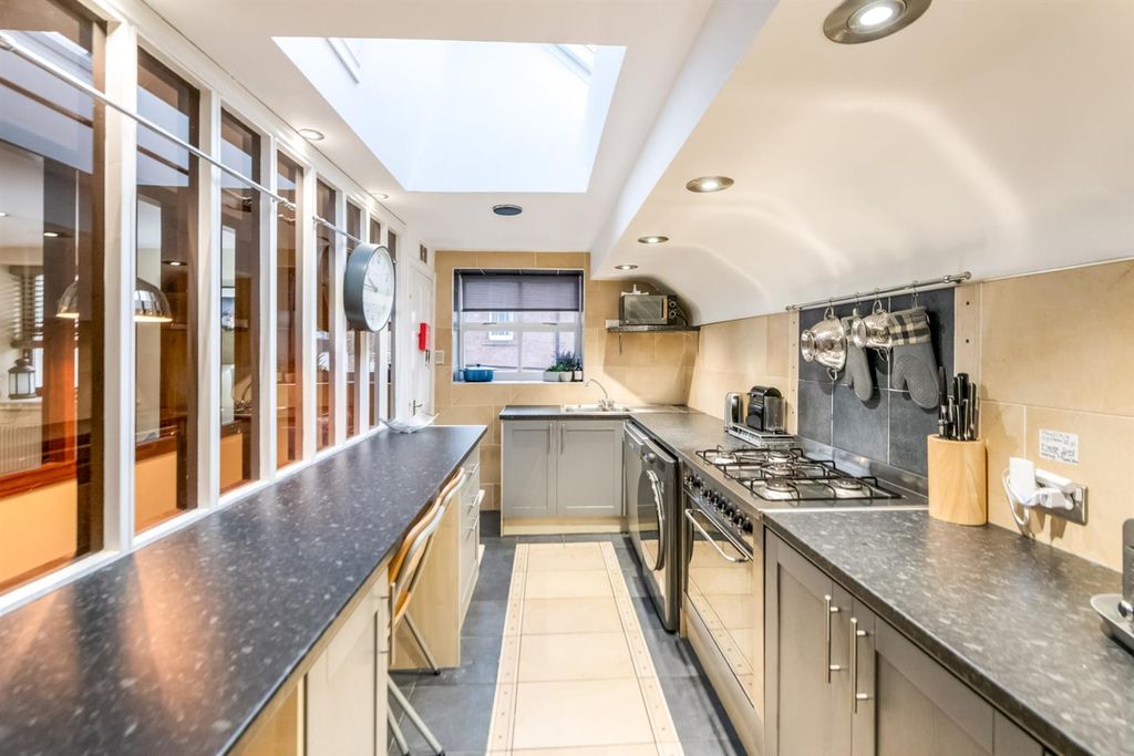 Property photo 2 of 17 09.Jpg