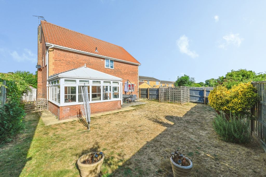 Property photo 2 of 27 Pbox-Img.Jpg