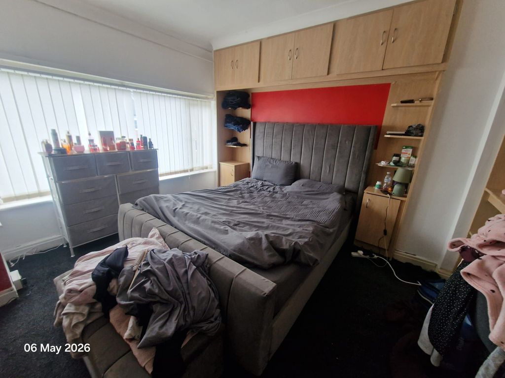 Property photo 3 of 5