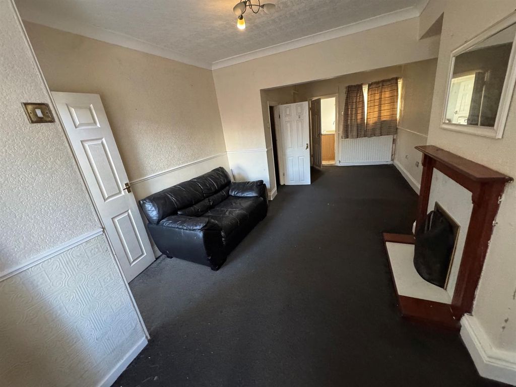 Property photo 2 of 12 Lounge Angle 2.Jpg