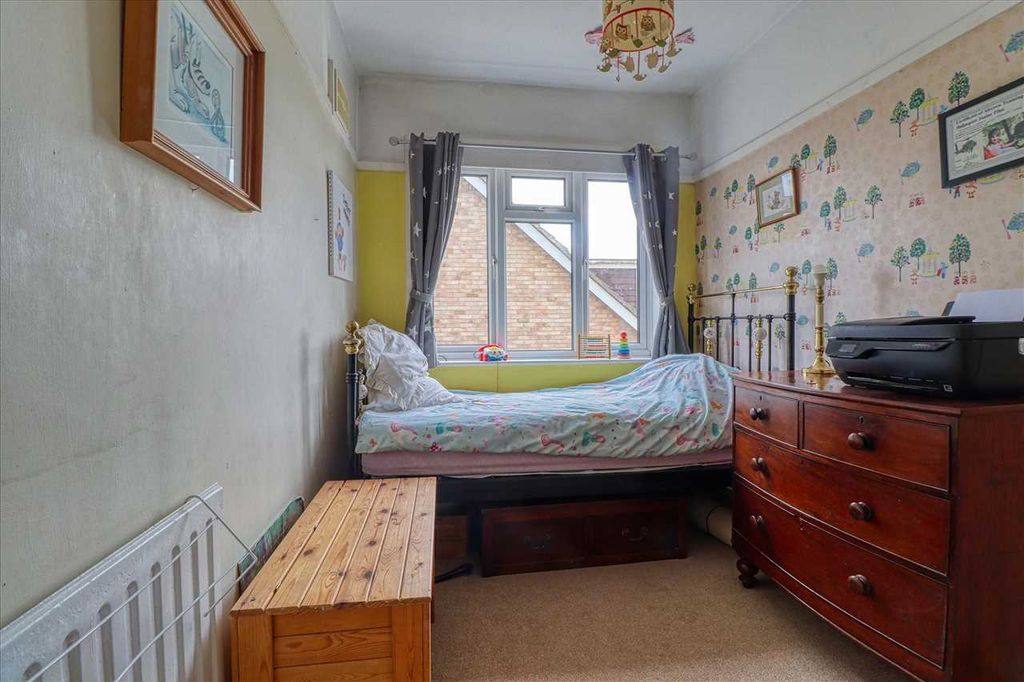 Additional image 11 of 5 bed semi-detached house for saleGreenway, Frinton On Sea CO13