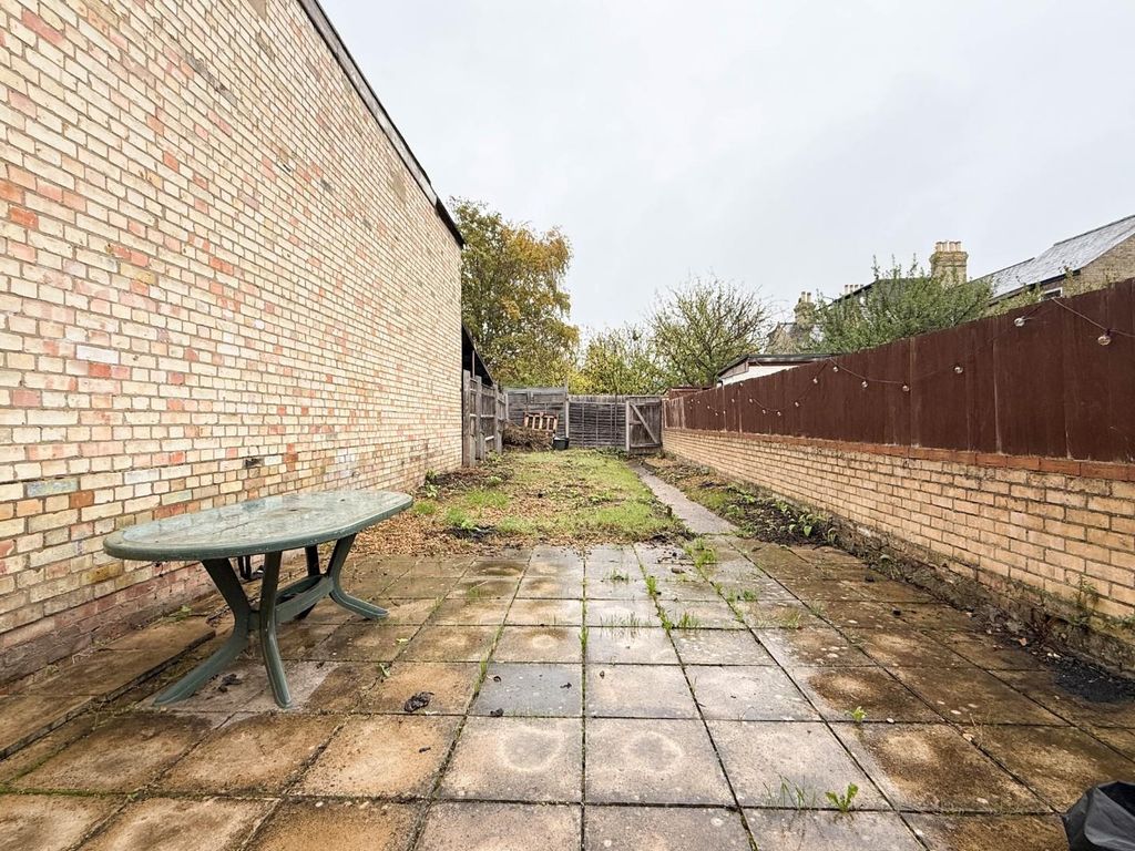 Property photo 3 of 16 20251029_101706345_0.0.Jpg