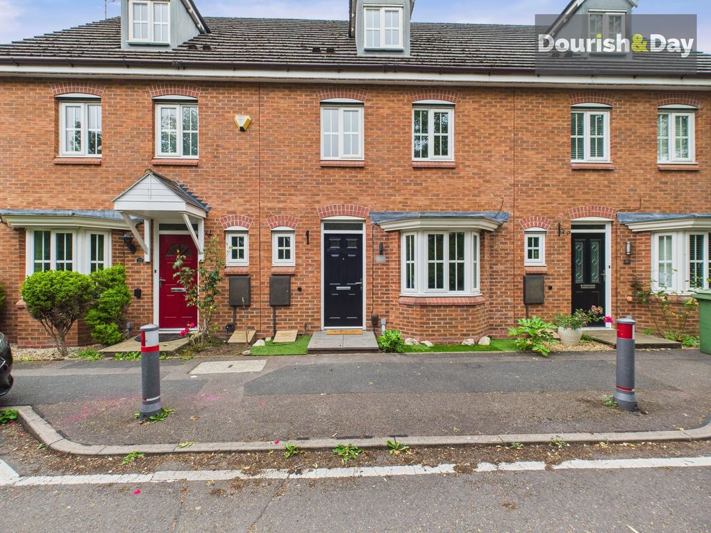 Property photo 1 of 17 Front