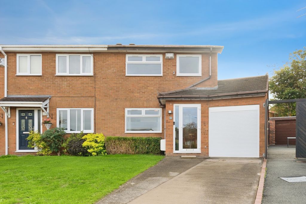 Property photo 1 of 19 Pbox-Img.Jpg