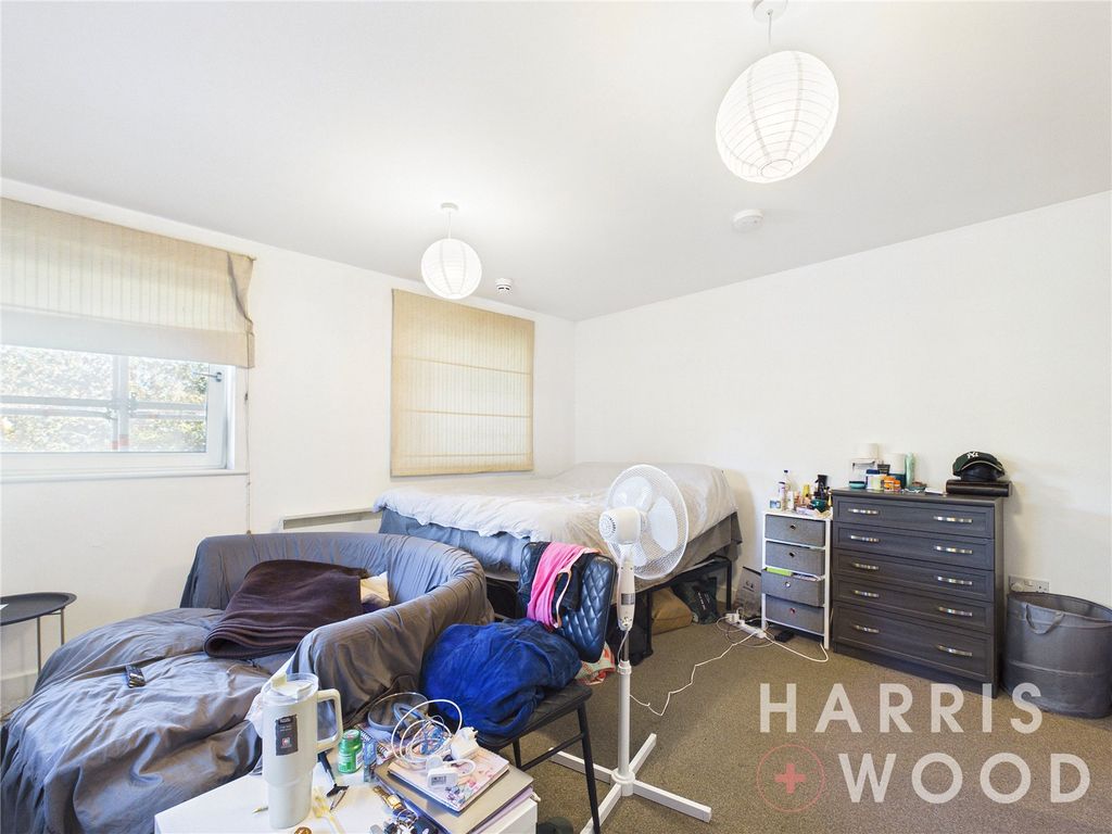 Property photo 3 of 7 Picture No. 04