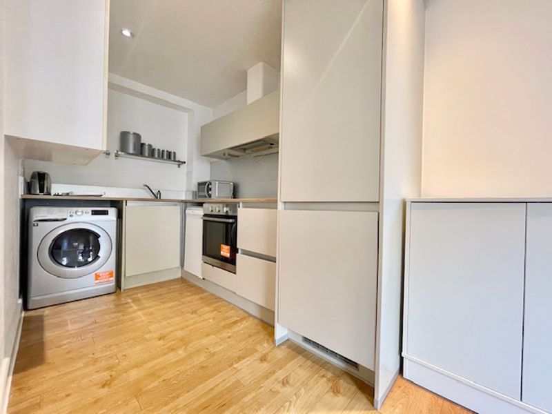 Property photo 2 of 7 Photo 10