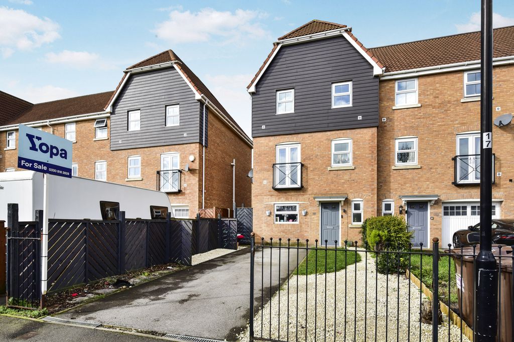 Property photo 1 of 24 Dsc_6746