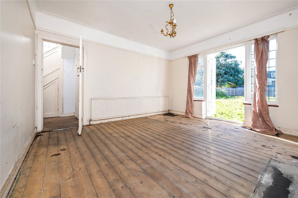 Property photo 3 of 15 Picture No. 3