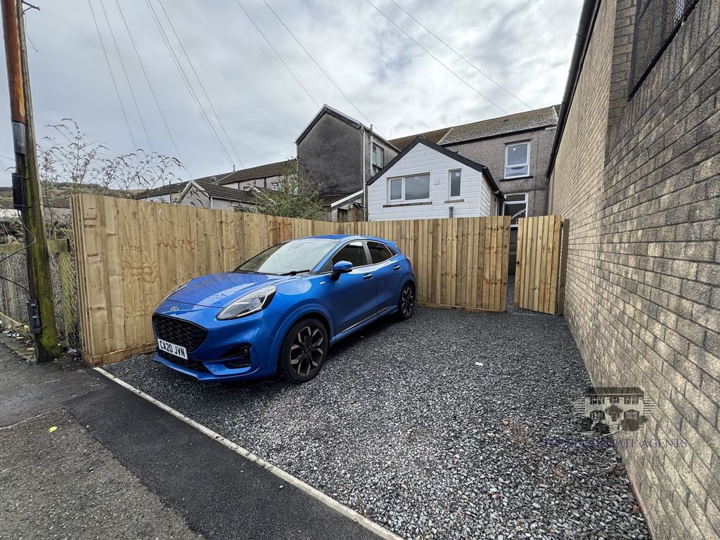 Property photo 1 of 13 Main Image