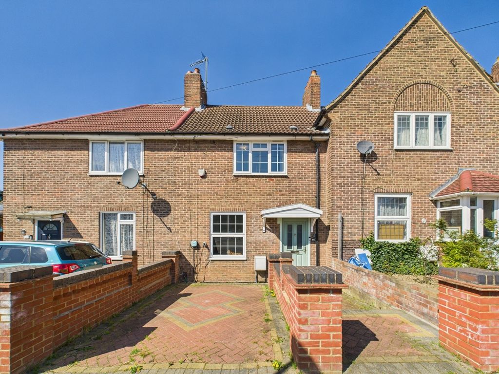 Property photo 2 of 13 4037195