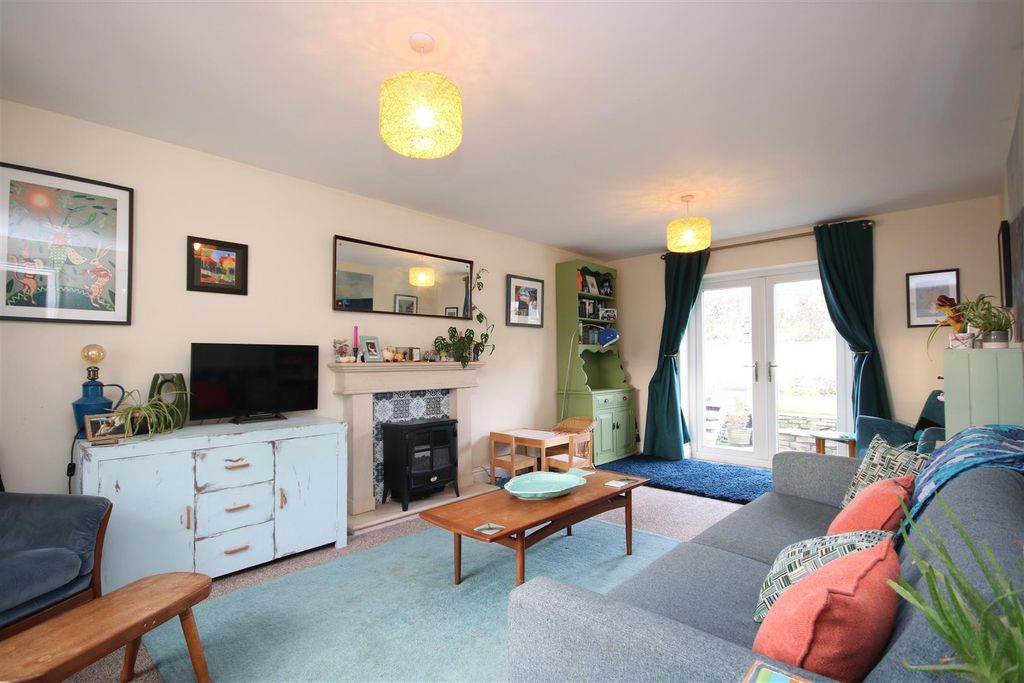 Property photo 2 of 11 Img_8376.Jpg