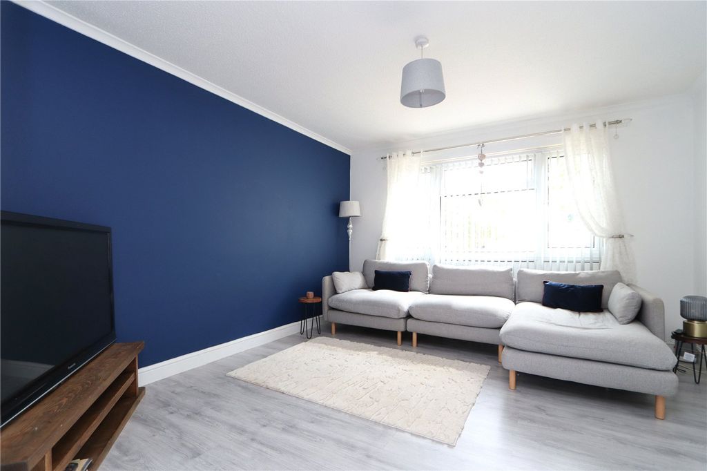 Property photo 3 of 15 Picture No. 05