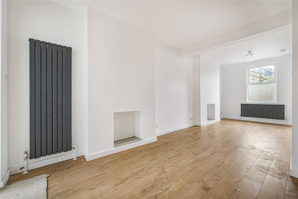 Property photo 3 of 24 Reception Room